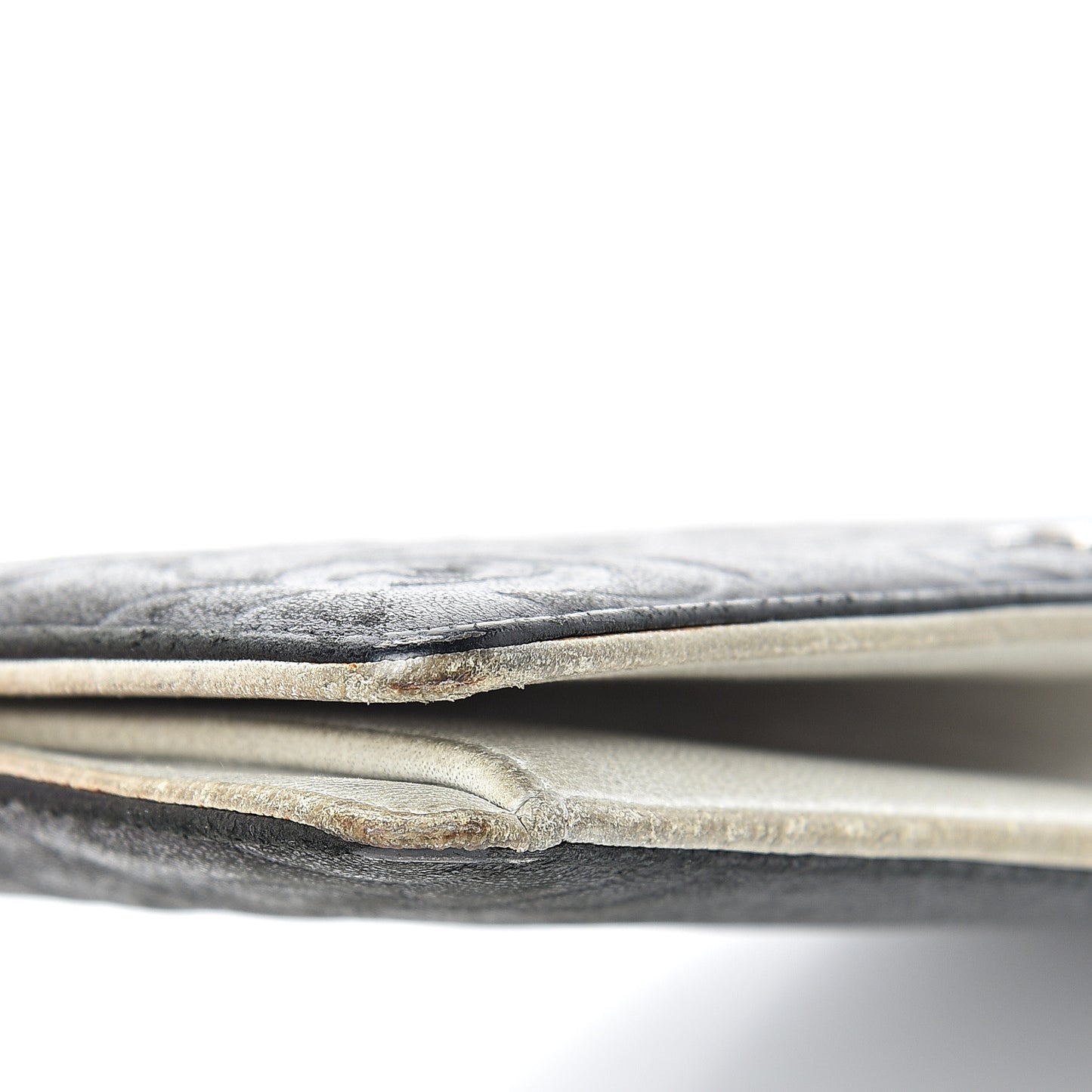 Lambskin Camellia Embossed Yen Wallet Black