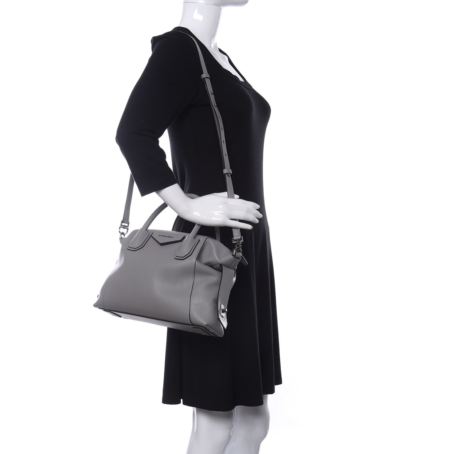Givenchy Calfskin Small Soft Antigona Pearl Grey 2 of 9