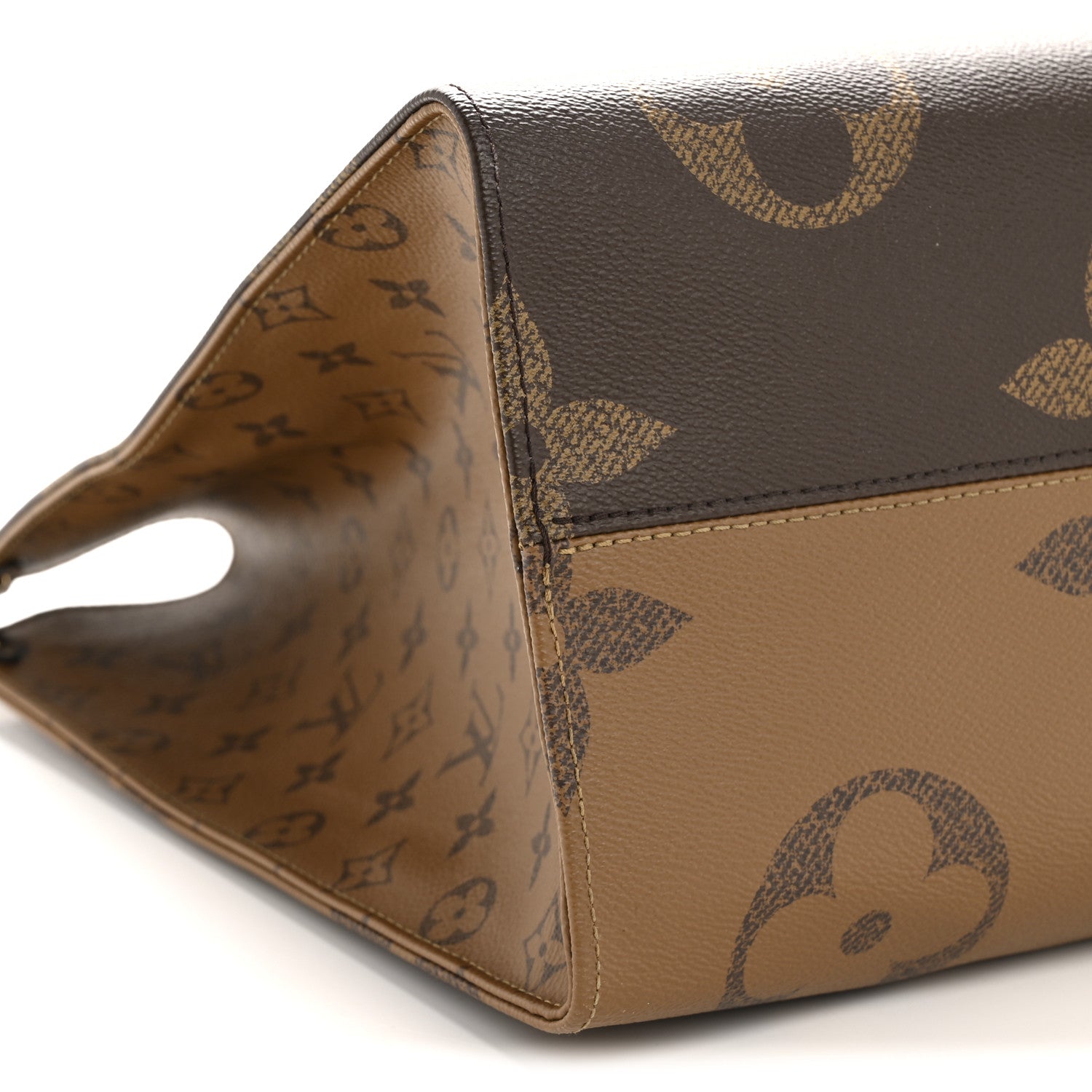 Louis Vuitton Reverse Monogram Giant Onthego GM 8 of 12