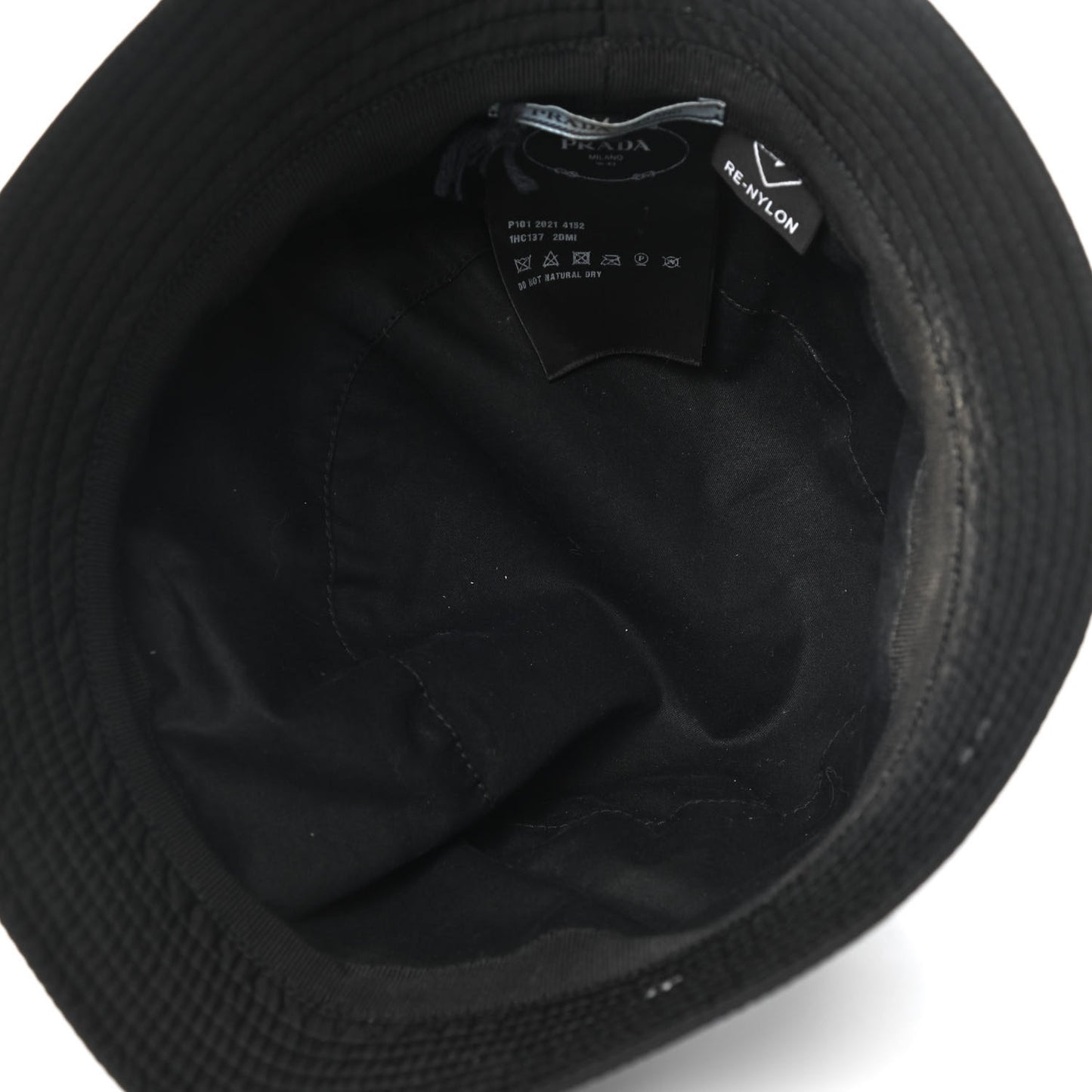 Re-Nylon Metal Triangle Logo Womens Bucket Hat M Black