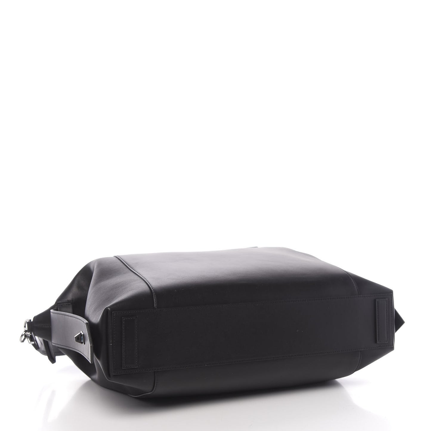 Smooth Calfskin Medium Soft Antigona Black