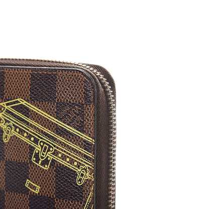 Louis Vuitton Damier Ebene 2014 Christmas Animation Zippy Wallet 9 of 14