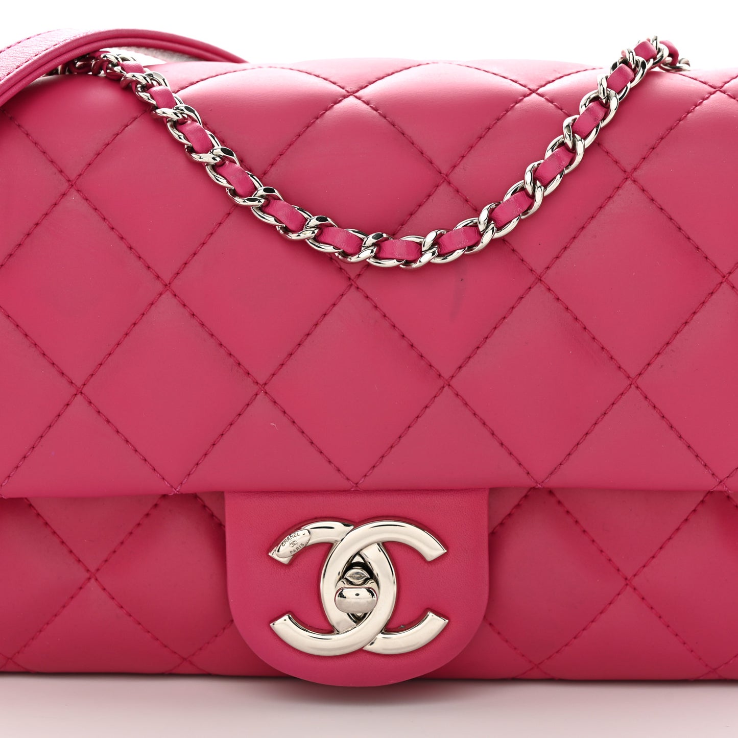 Rubber Quilted Lambskin Medium Coco Rain Flap Pink