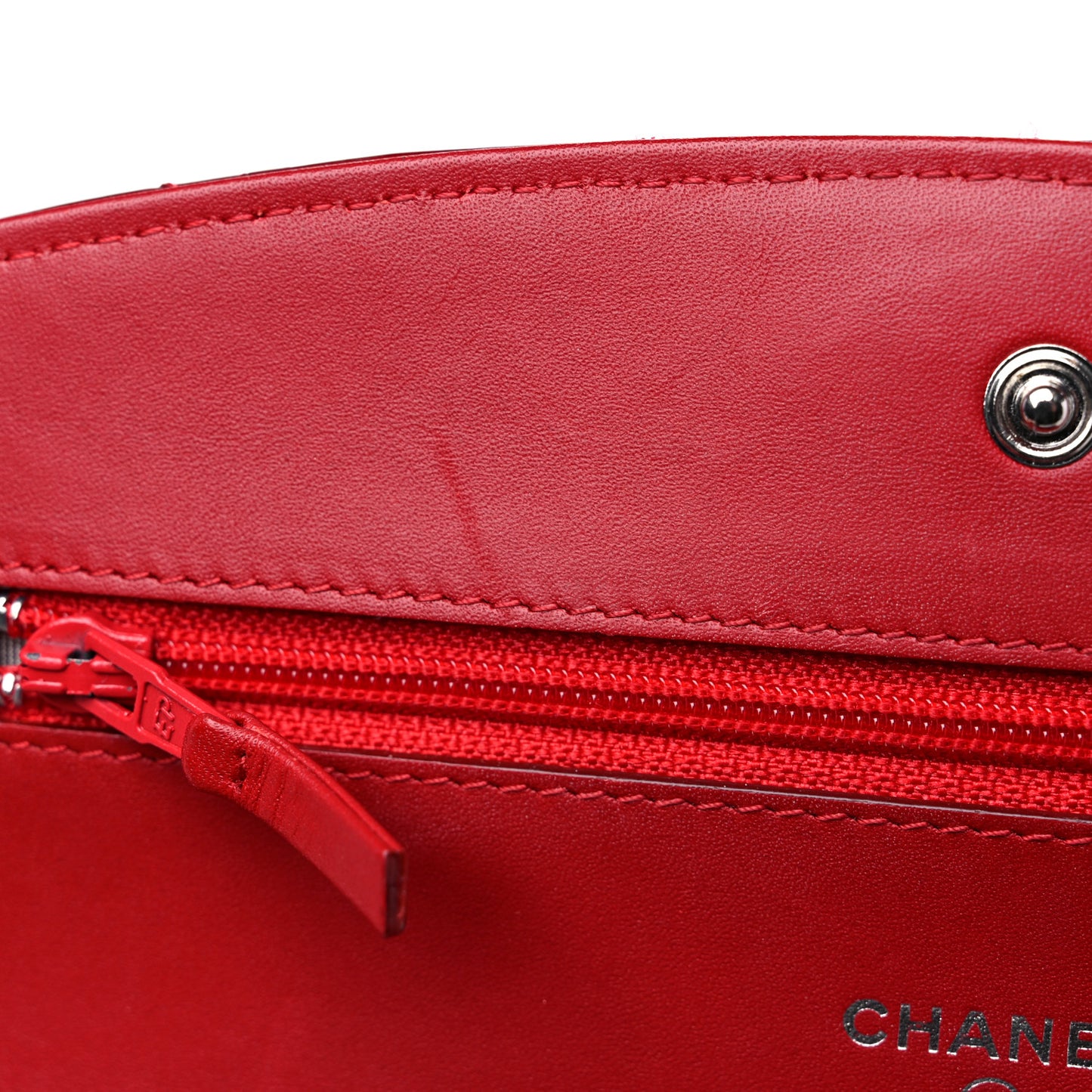 Patent Quilted Brilliant Wallet On Chain WOC Red