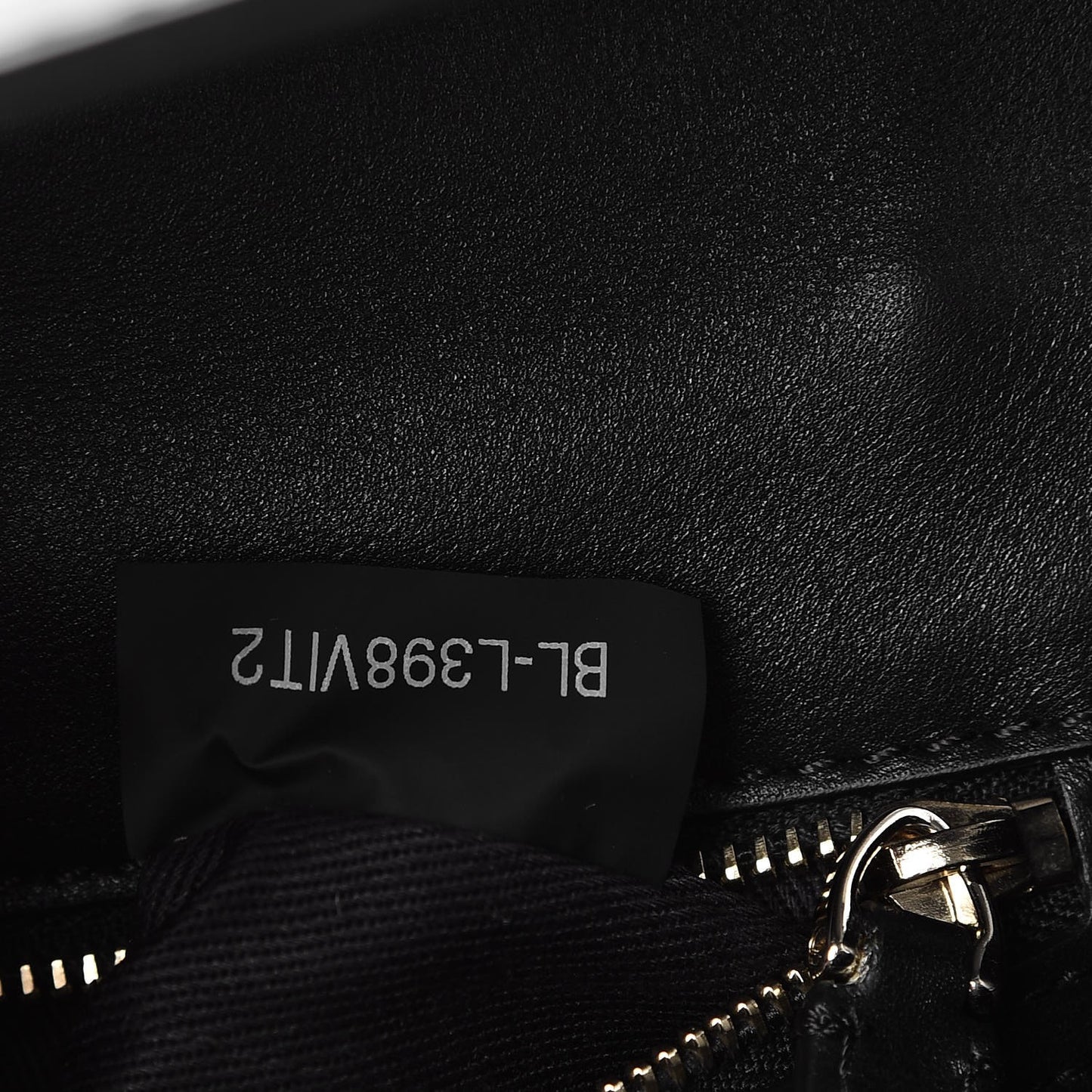 Vitello Medium Glam Lock Rockstud Flap Black