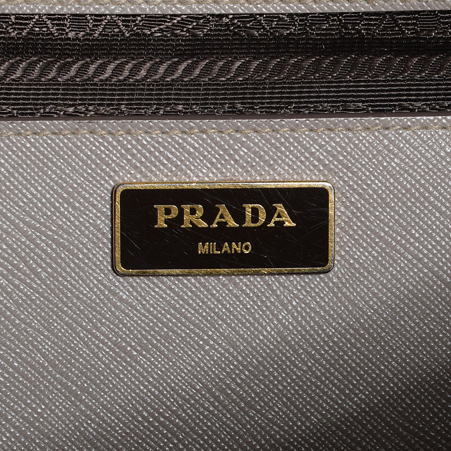 Saffiano Lux Large Double Zip Tote Argilla