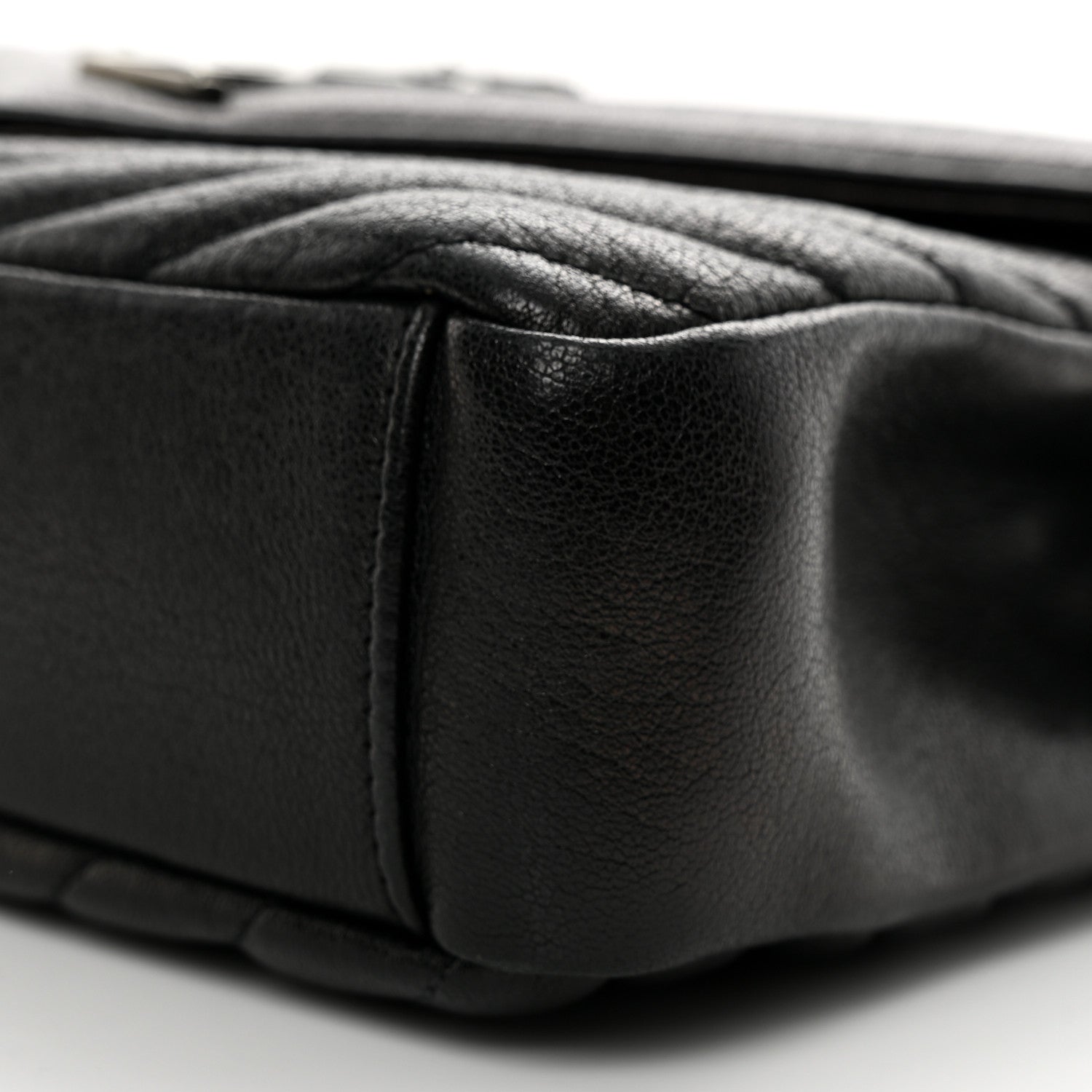 Saint Laurent Sheepskin Matelasse Chevron Monogram Medium College Bag Black 10 of 11