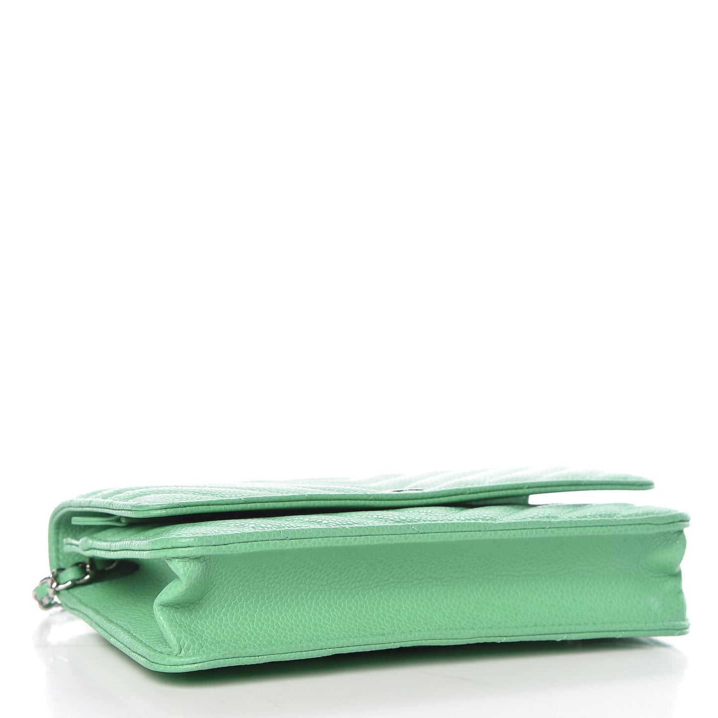 Caviar Chevron Quilted Wallet On Chain WOC Green