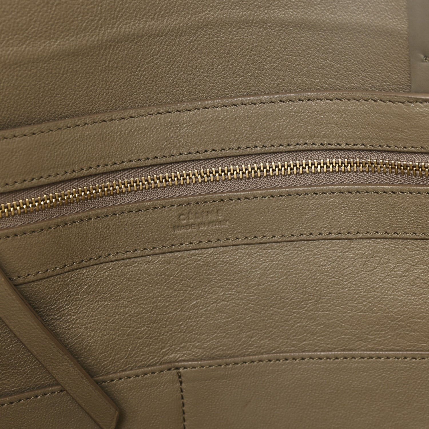 Celine Crocodile Embossed Nubuck Medium Belt Cabas Phantom Beige 6 of 11