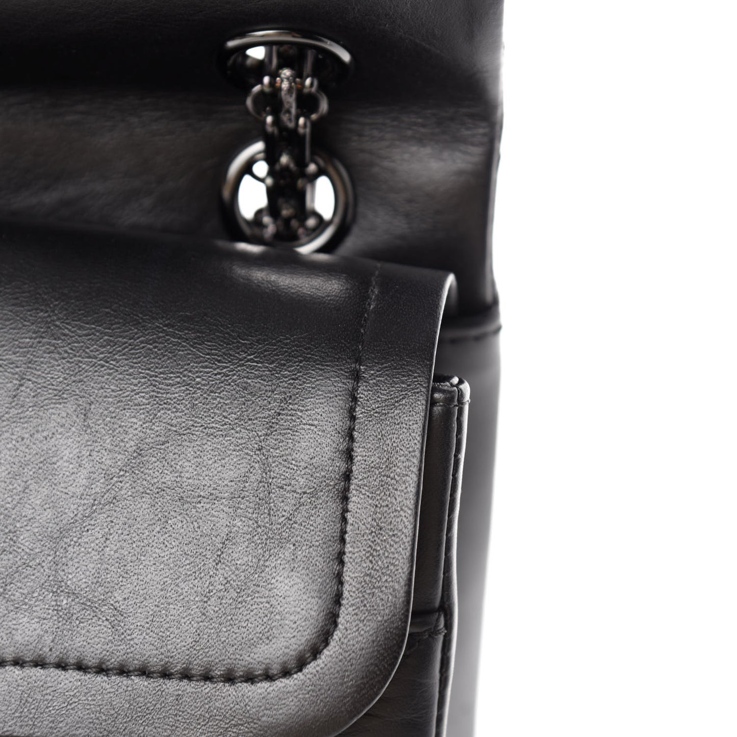 Aged Calfskin Chevron Quilted 2.55 Reissue 225 Flap So Black