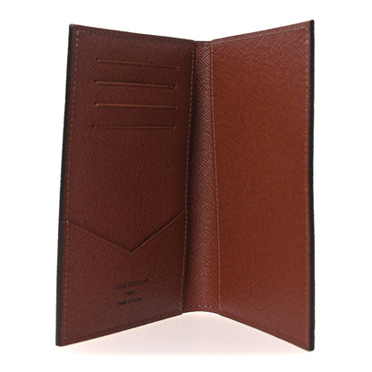 Louis Vuitton Monogram Passport Cover 5 of 6