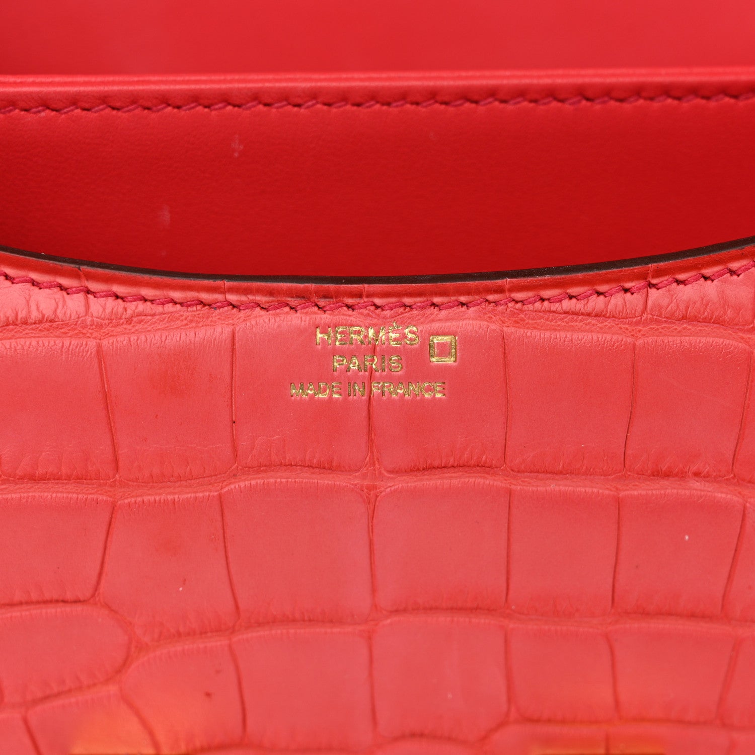 Hermes Matte Alligator Constance 18 Bougainvillea 6 of 11