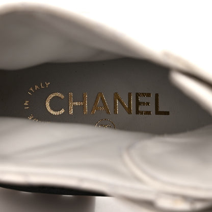 Chanel Shiny Goatskin Calfskin Quilted Lace Up Combat Boots 40 Black White 7 of 10