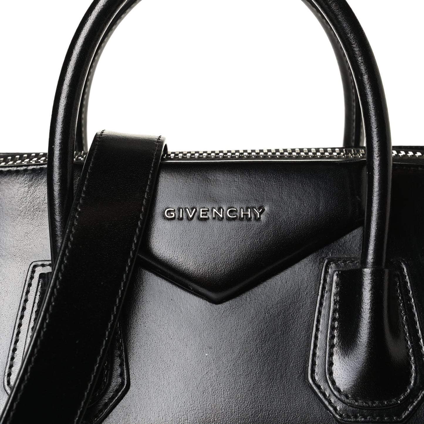Shiny Lord Calfskin Medium Antigona Black