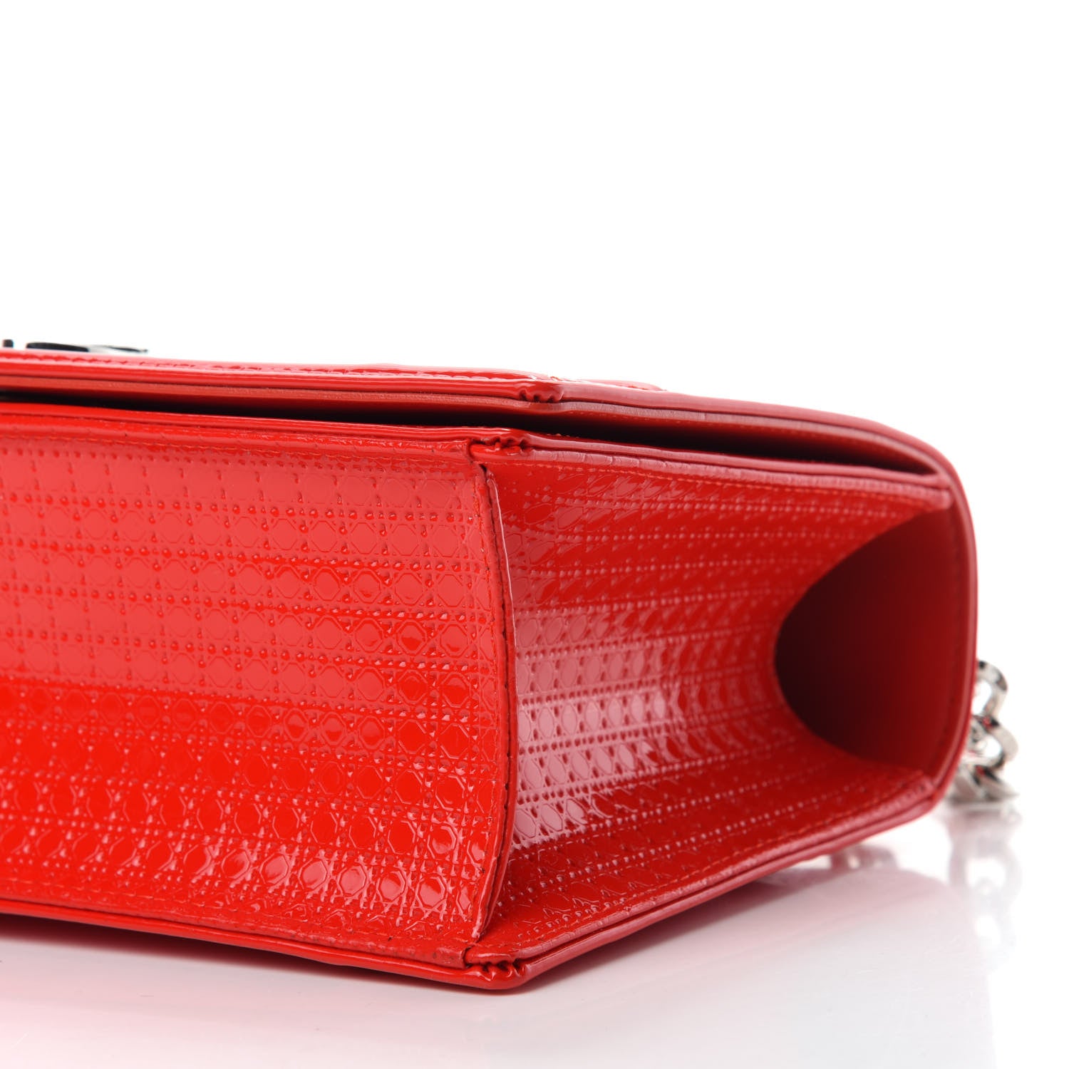 Christian Dior Patent Micro-Cannage Medium Diorama Flap Bag Red 7 of 11