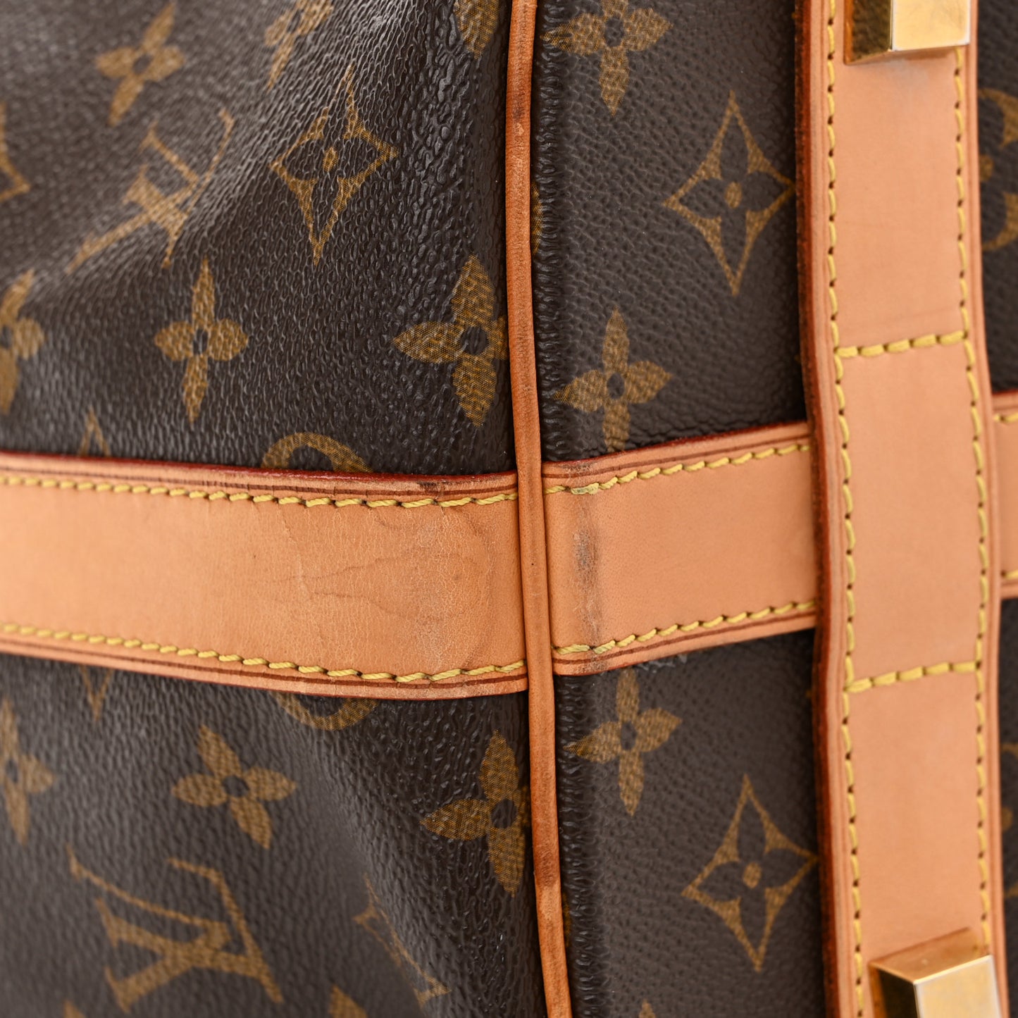 Monogram Neo