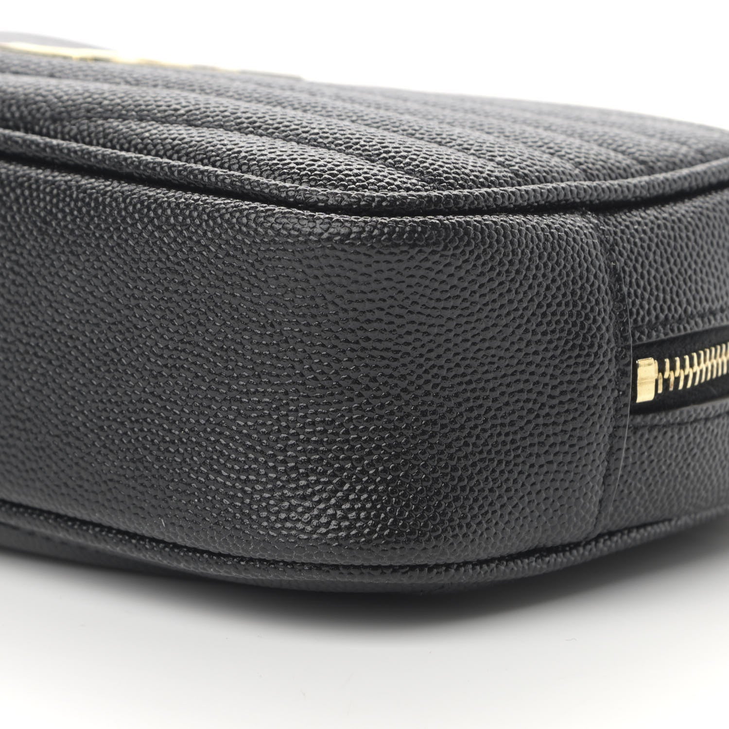 Saint Laurent Grain De Poudre Matelasse Monogram Mini Lou Camera Bag Black 9 of 12