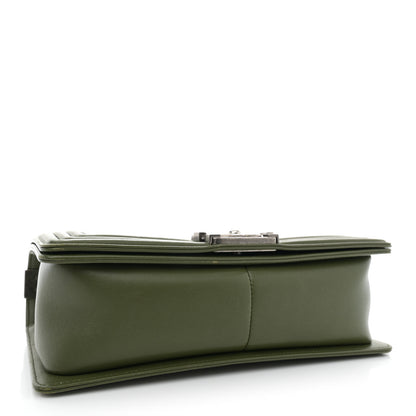 Chanel Lambskin Quilted Medium Boy Flap Green 4 of 14