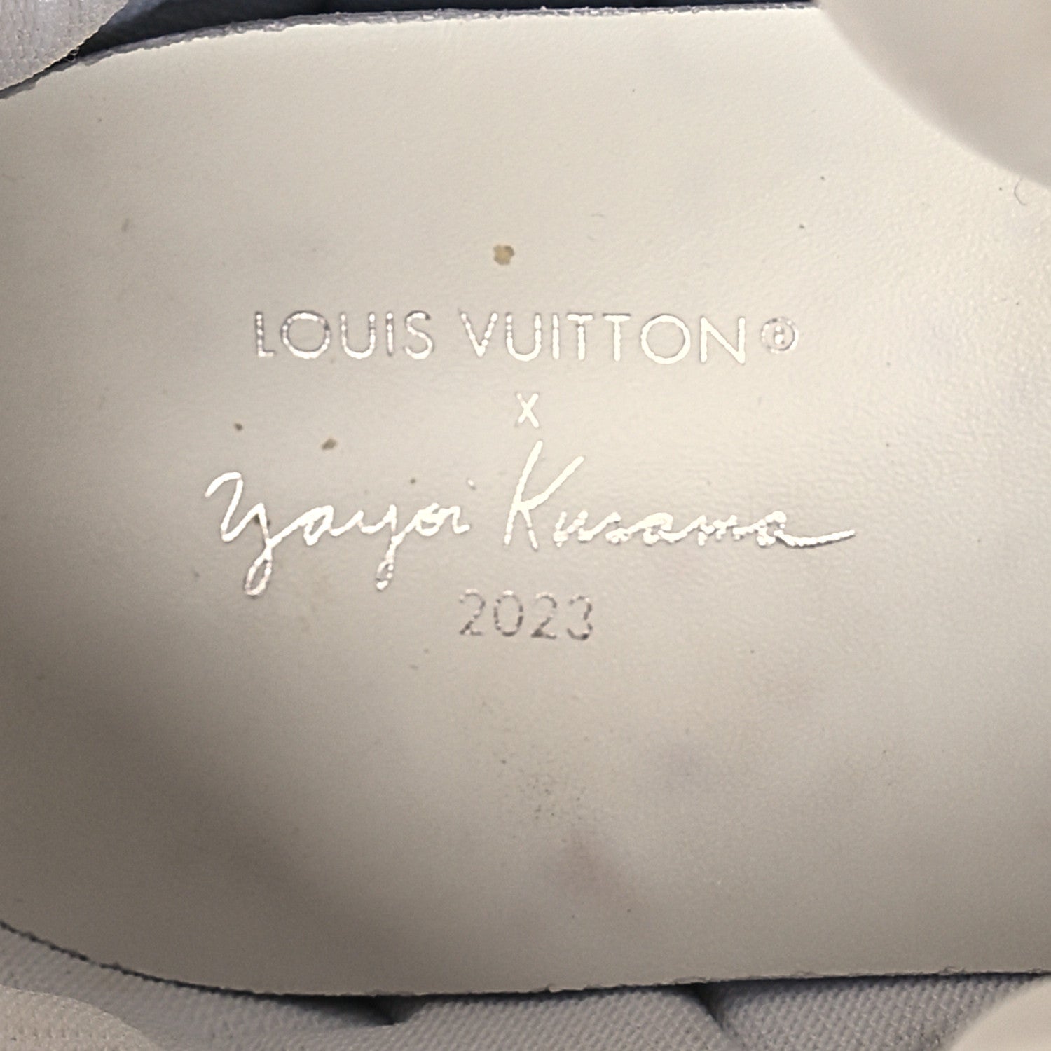 Louis Vuitton X YAYOI KUSUMA Calfskin Dots Monogram Archlight Sneakers White 8 of 8