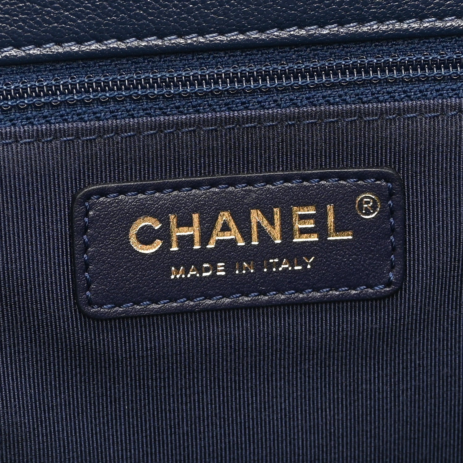 CHANEL 収納 ゆったりバッグ Chanel Goatskin Quilted Duma Drawstring Backpack Navy Turquoise