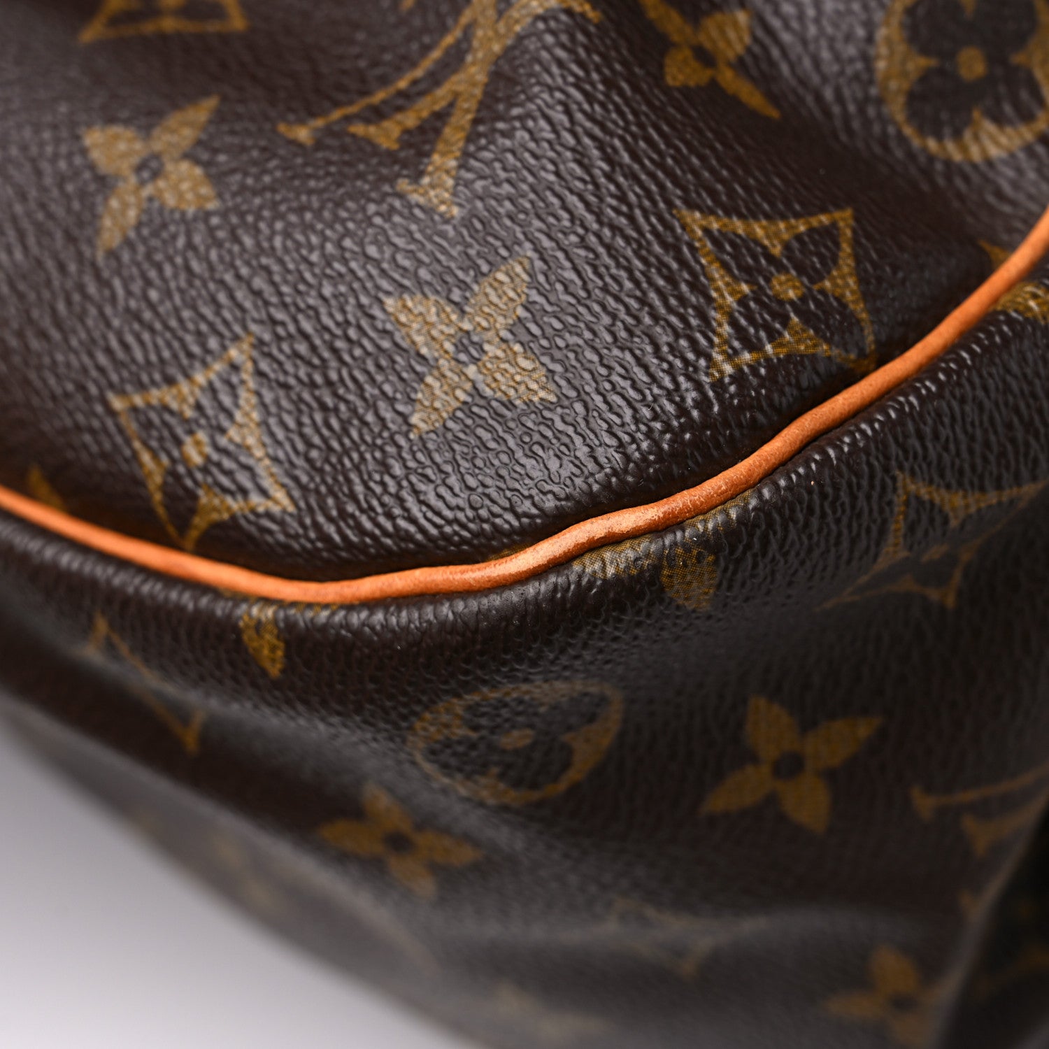 Louis Vuitton Monogram Saumur 35 12 of 27
