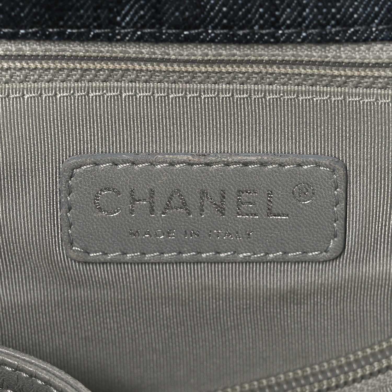 Chanel Denim Quilted Messenger Bag Dark Blue 6 of 9