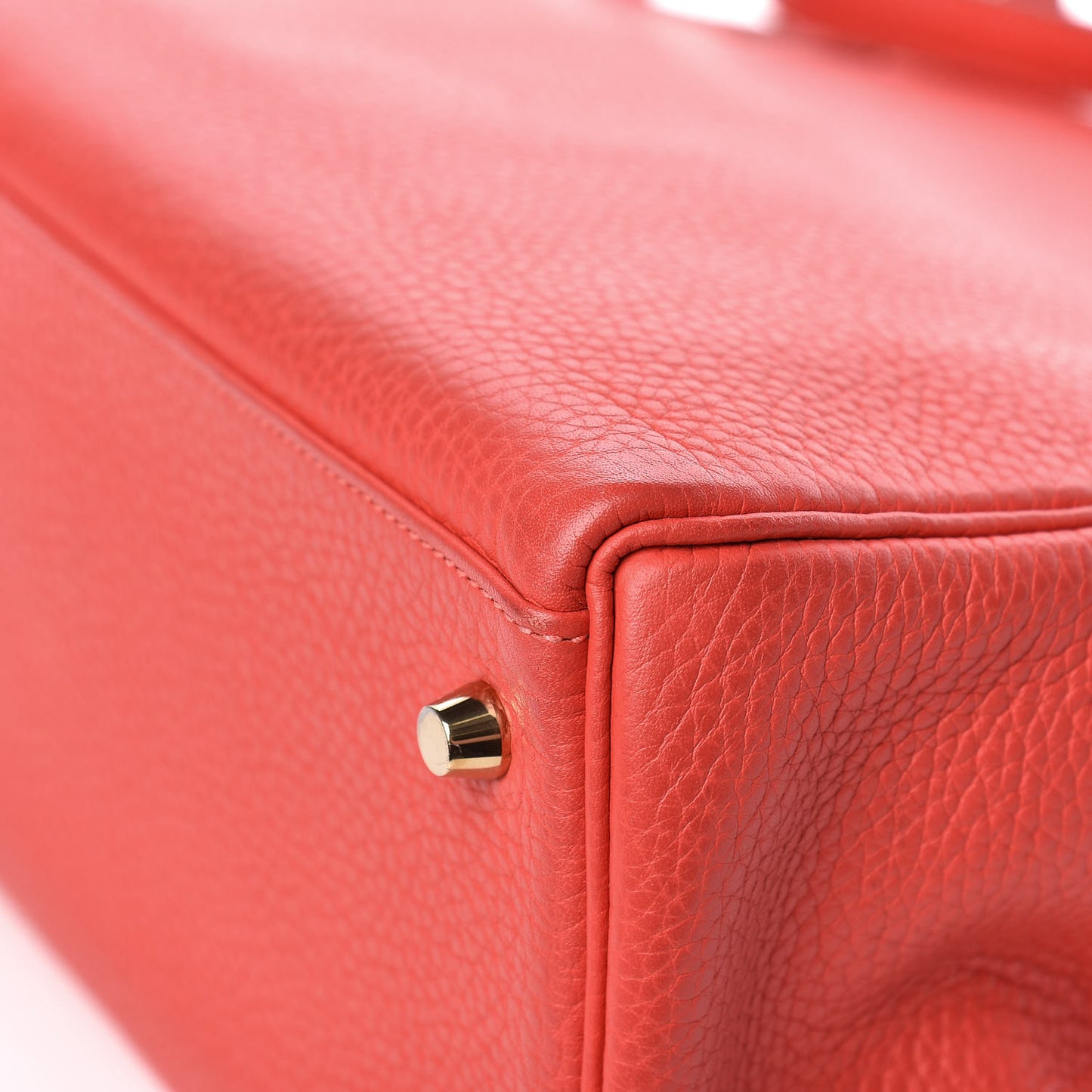 Taurillon Clemence Kelly Retourne 32 Rouge Pivoine