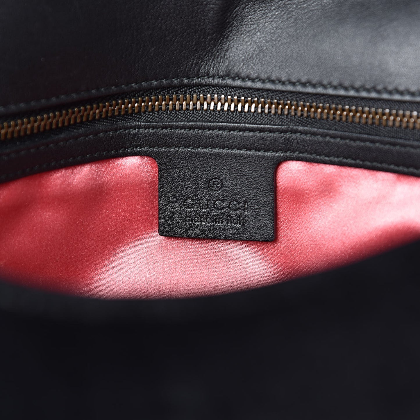 Velvet Matelasse Medium GG Marmont Shoulder Bag Black