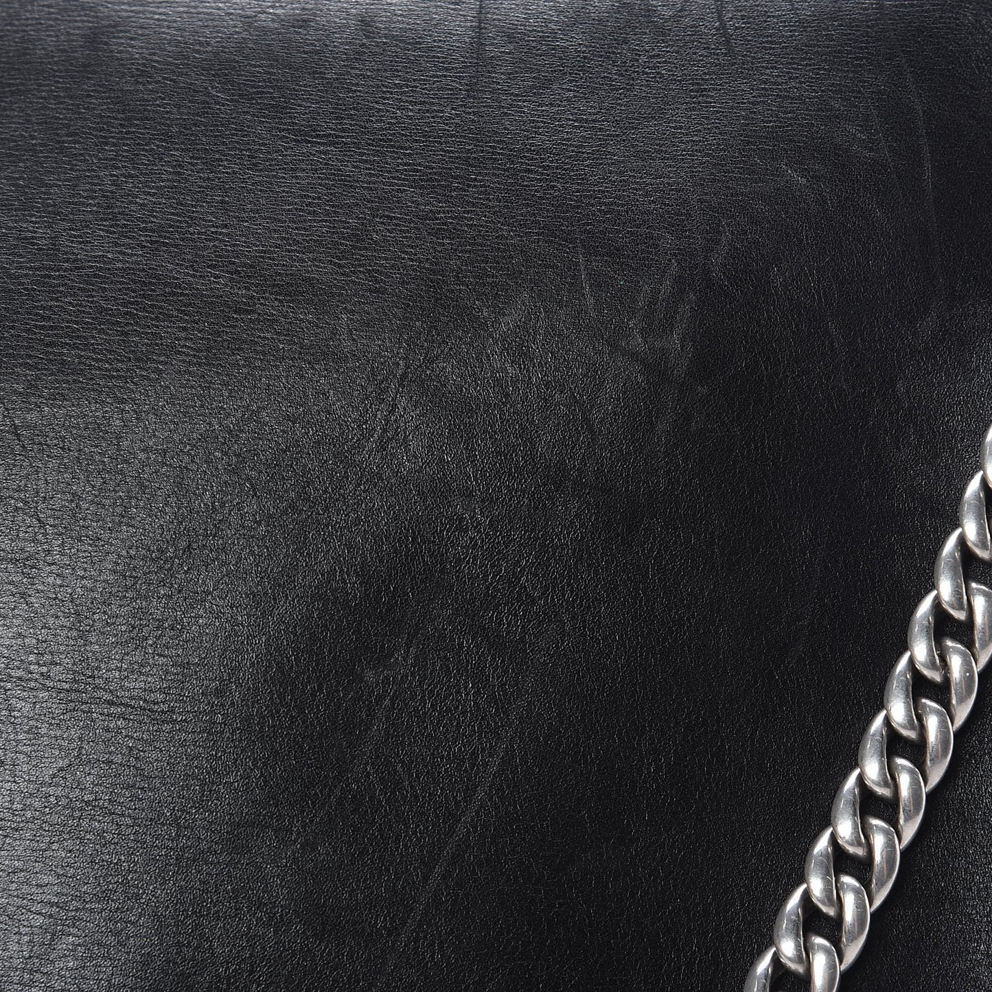 Smooth Calfskin Blade Chain Flap Black