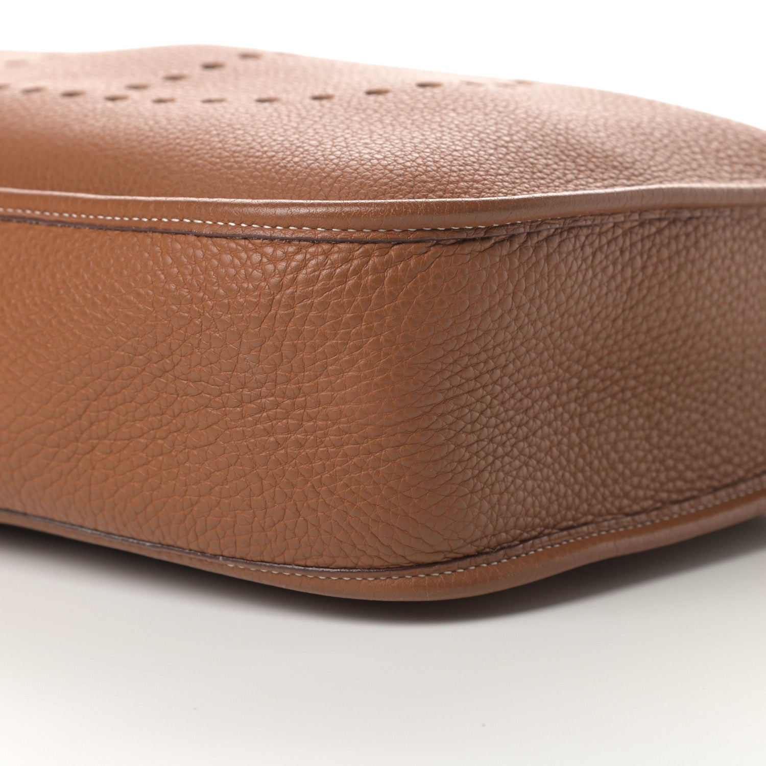 Hermes Taurillon Clemence Evelyne PM Gold 10 of 16