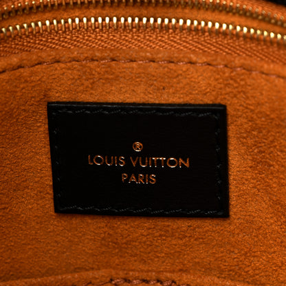 Louis Vuitton Empreinte Monogram Giant Onthego GM Black 6 of 10