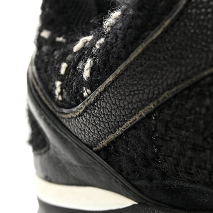 Chanel Tweed Suede Goatskin CC Sneakers 39 Black White 21 of 22