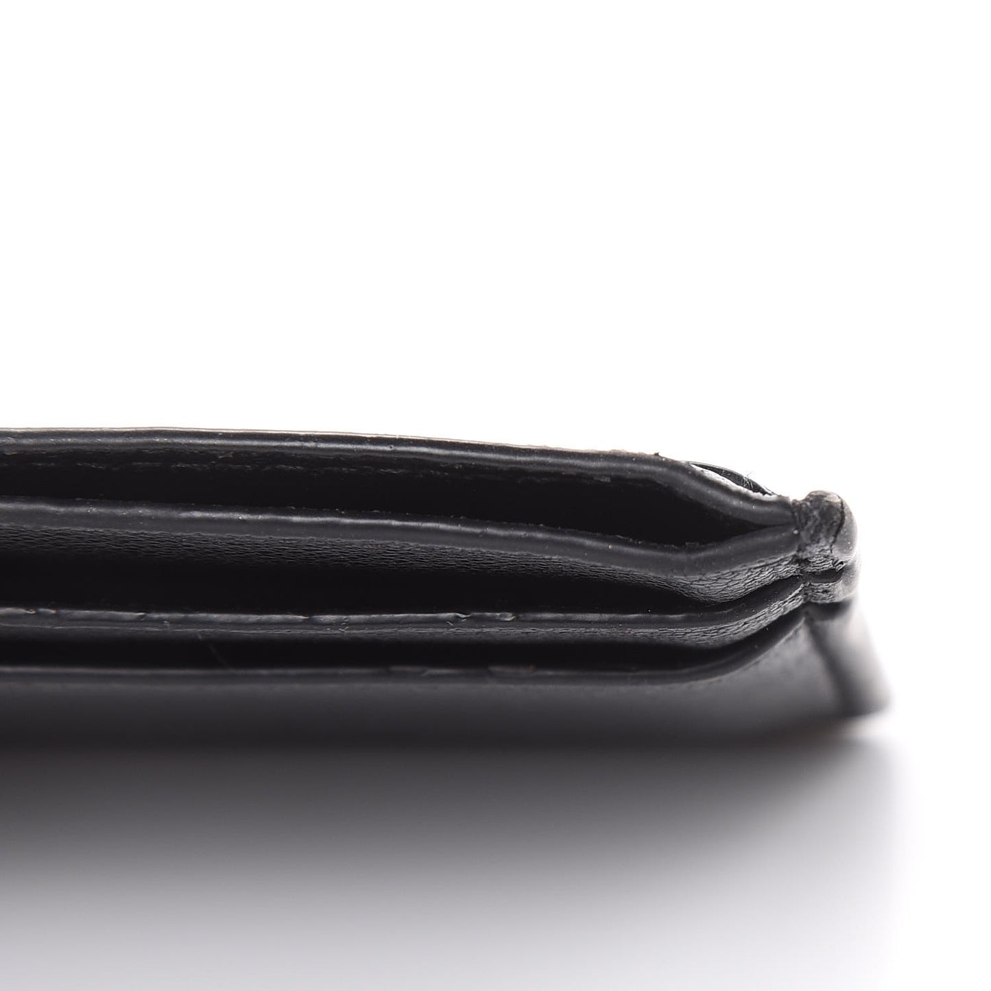 Calfskin Lip Embroidered Credit Card Case Black
