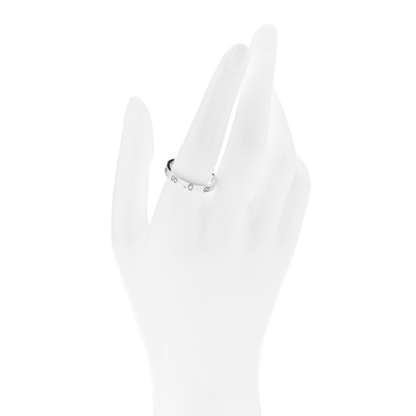 18K White Gold Diamond Icon Heart Band Ring 60 9