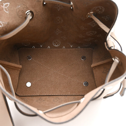 Louis Vuitton Mahina Bella Galet 5 of 10