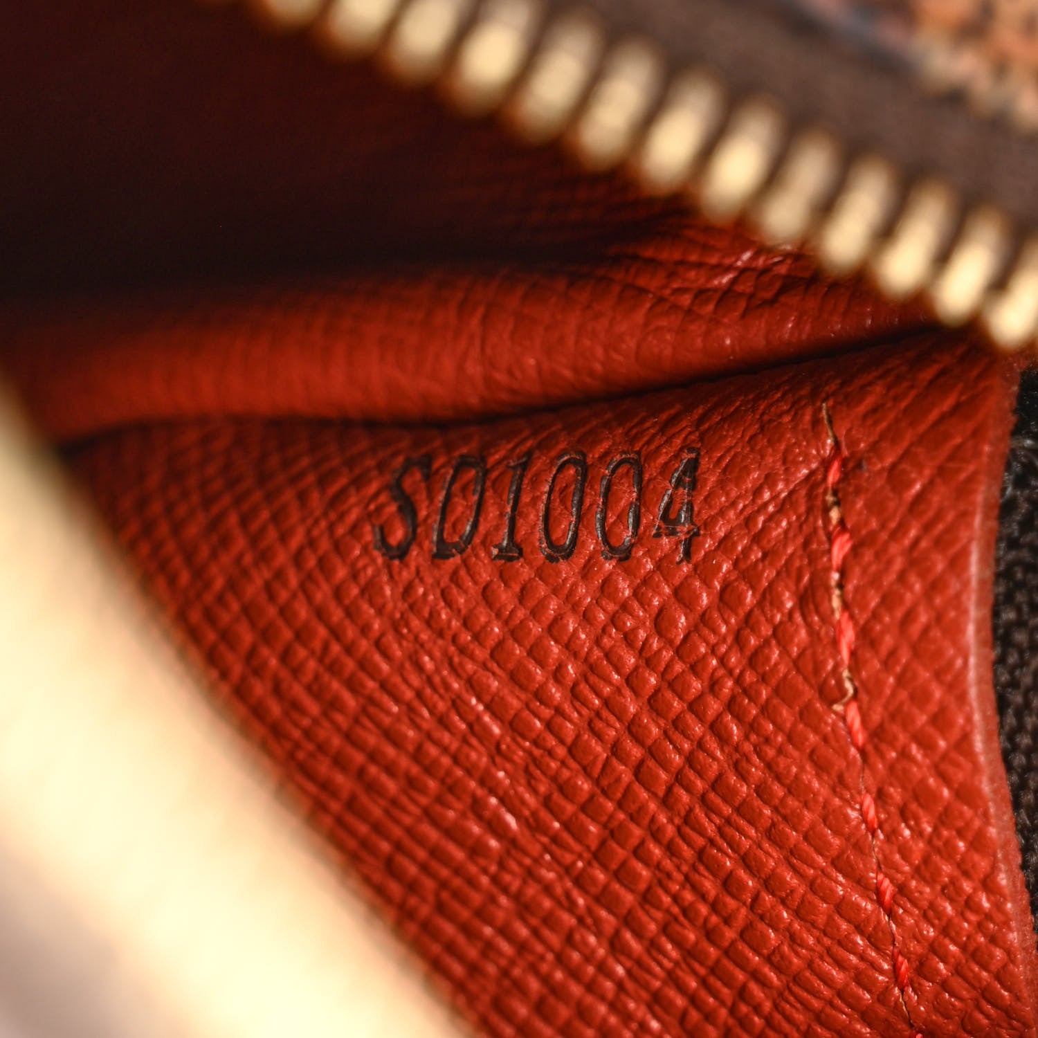 Louis Vuitton Damier Ebene Papillon 30 7 of 11