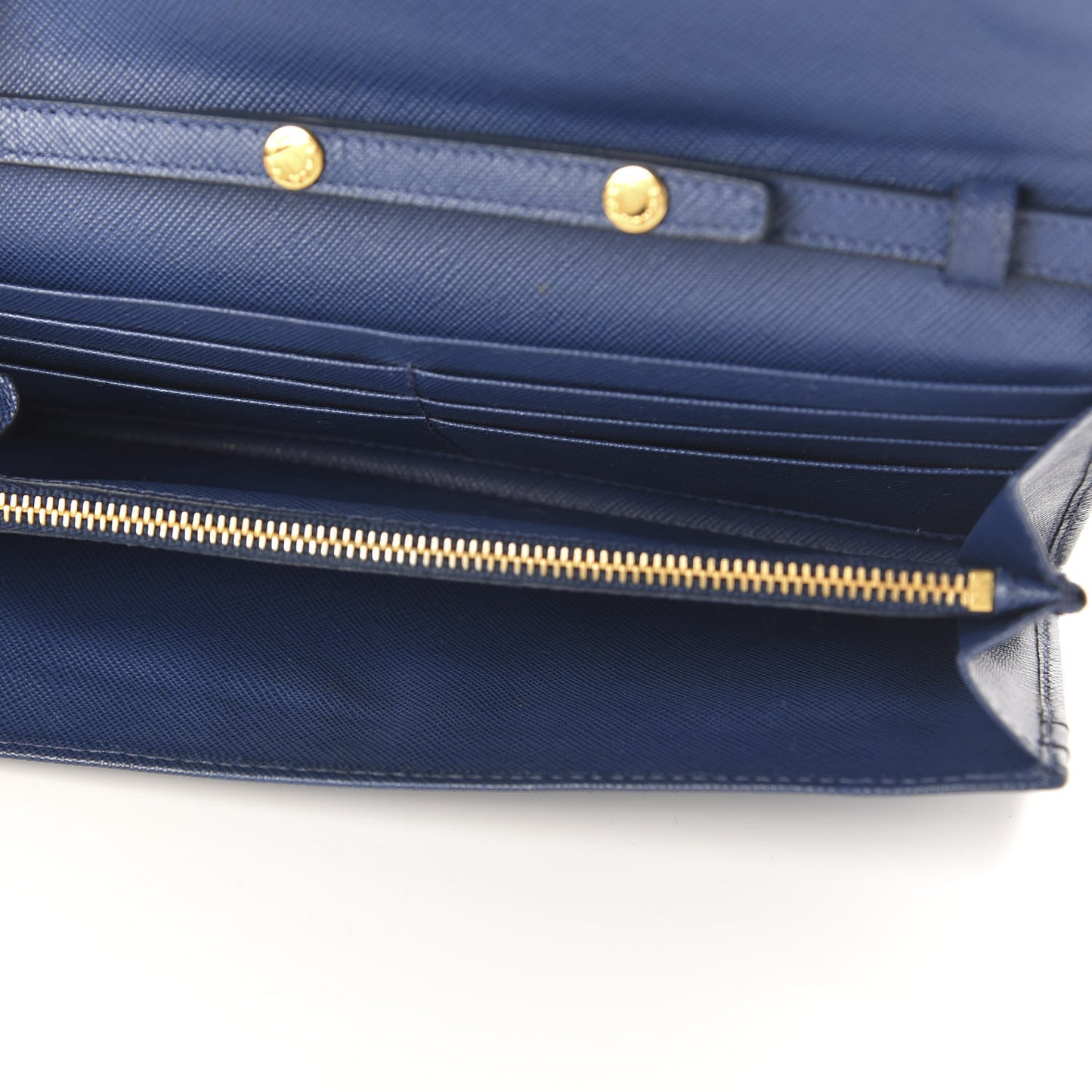 Saffiano Metal Oro Chain Wallet Bleuette
