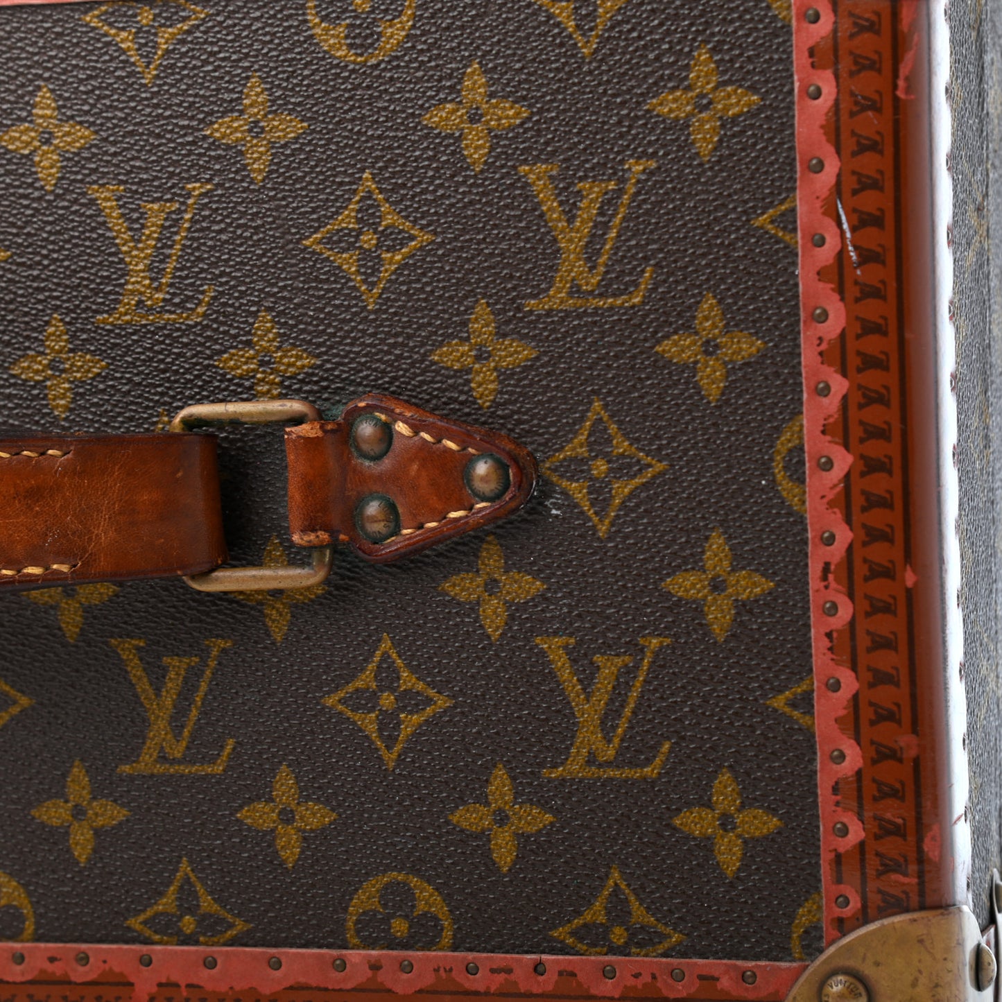 Monogram Boite Pharmacie Toiletry Case