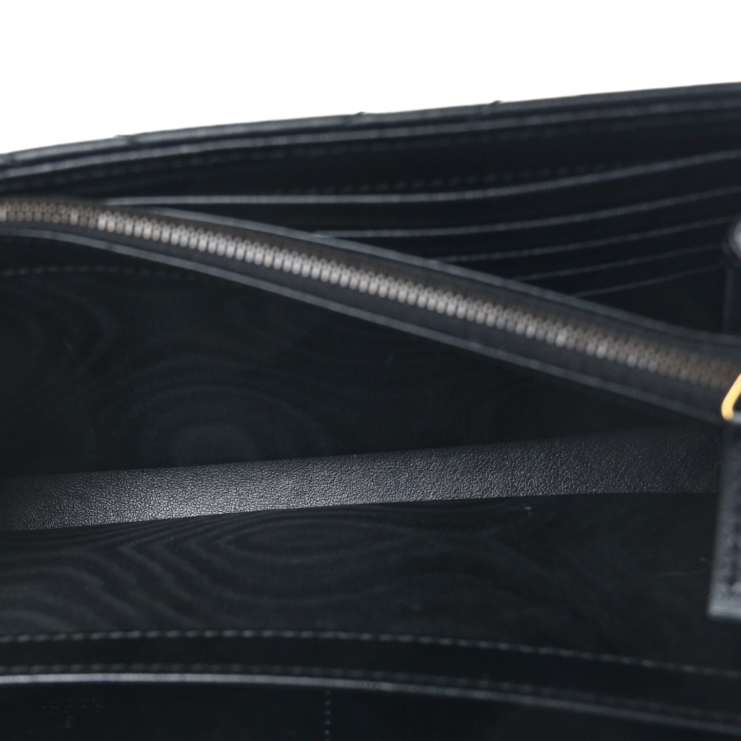 Calfskin Matelasse GG Marmont Chain Wallet Black