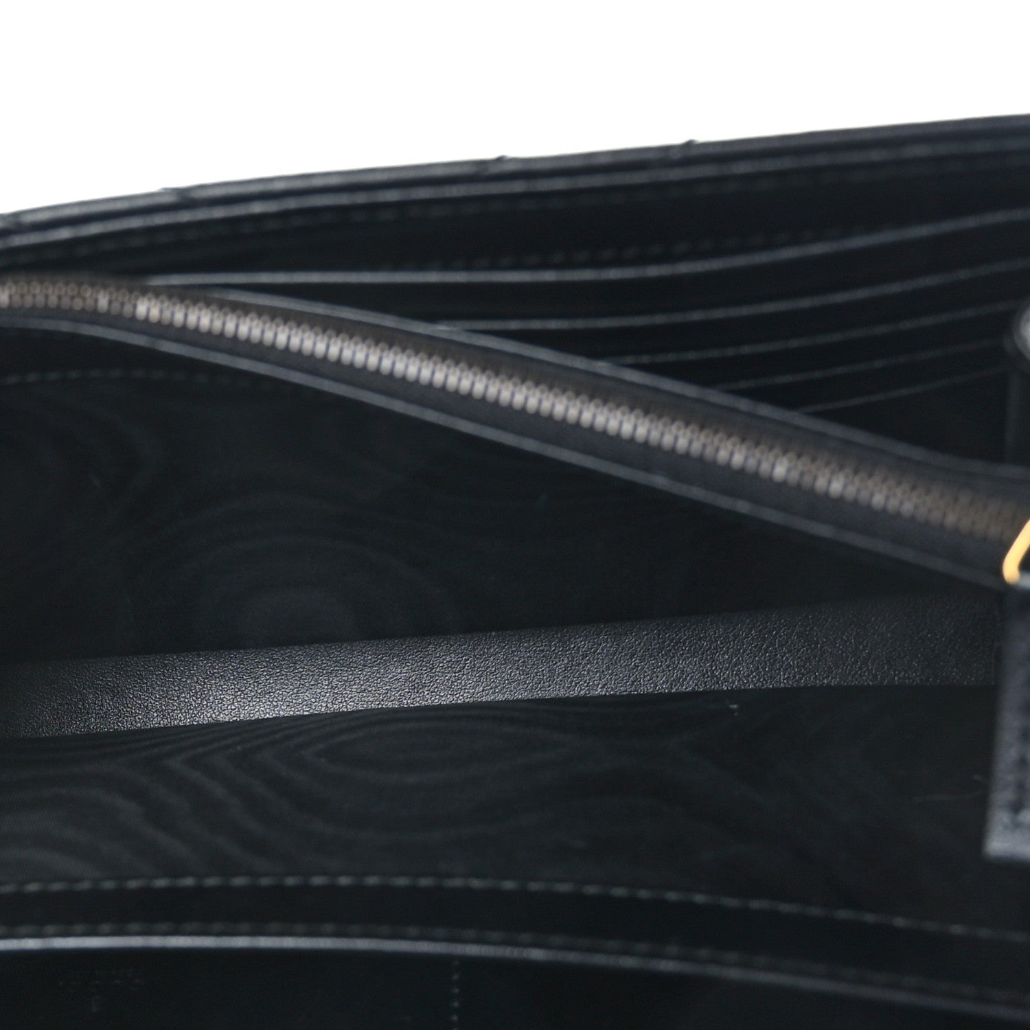 Gucci Calfskin Matelasse GG Marmont Chain Wallet Black 5 of 8