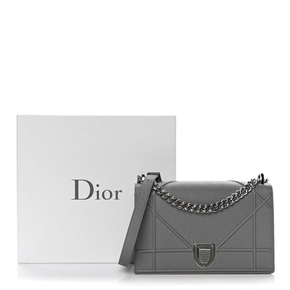 Christian Dior Grained Calfskin Medium Diorama Flap Bag Gris 16 of 16