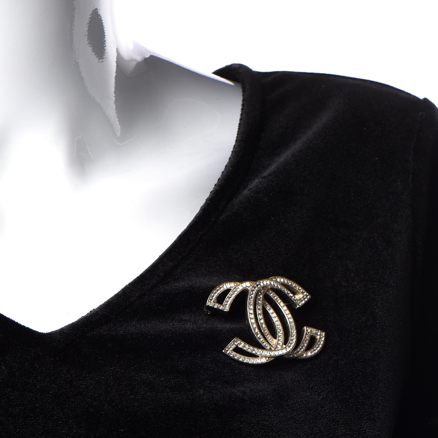 Chanel Crystal CC Brooch Light Gold 5 of 6