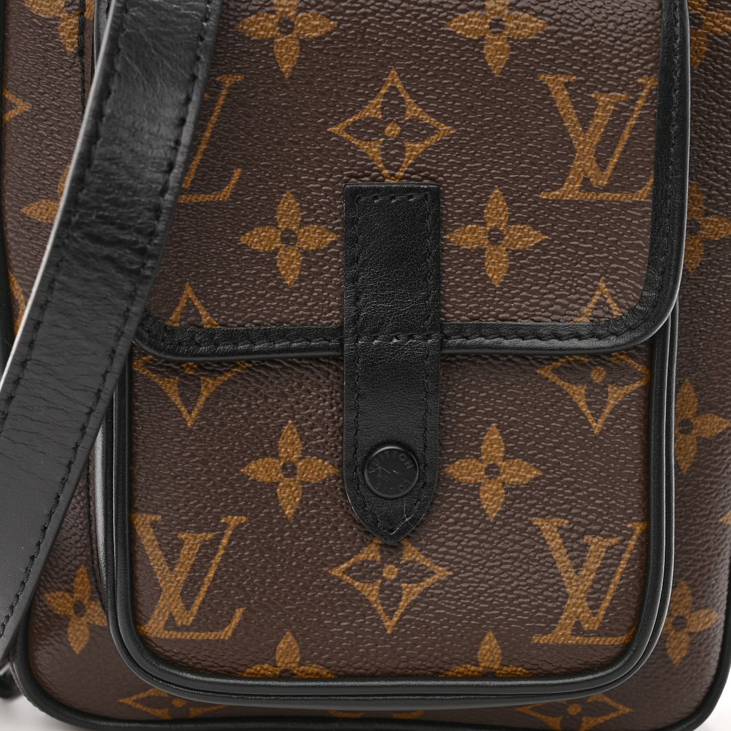 Monogram Macassar Christopher Wearable Wallet
