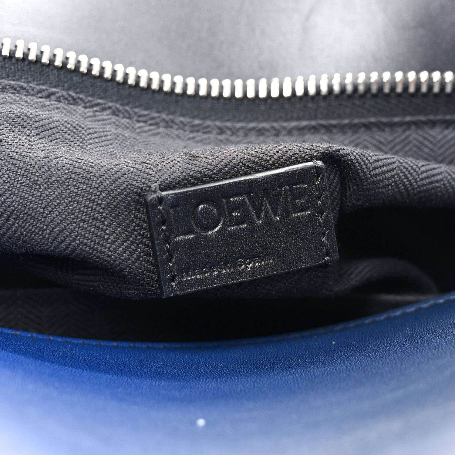 Loewe Calfskin Large Puzzle Edge Bag Dark Marino 7 of 9