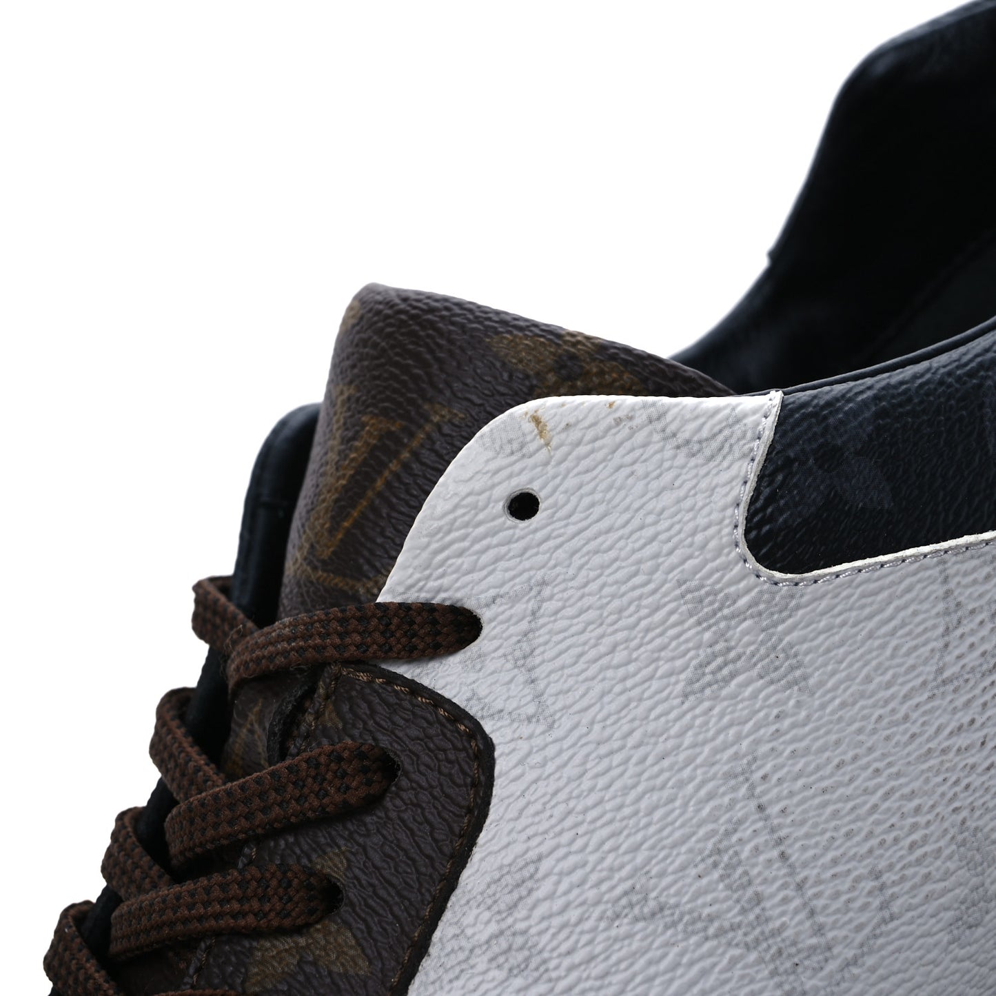 Monogram Mix Mens Run Away Sneakers 9