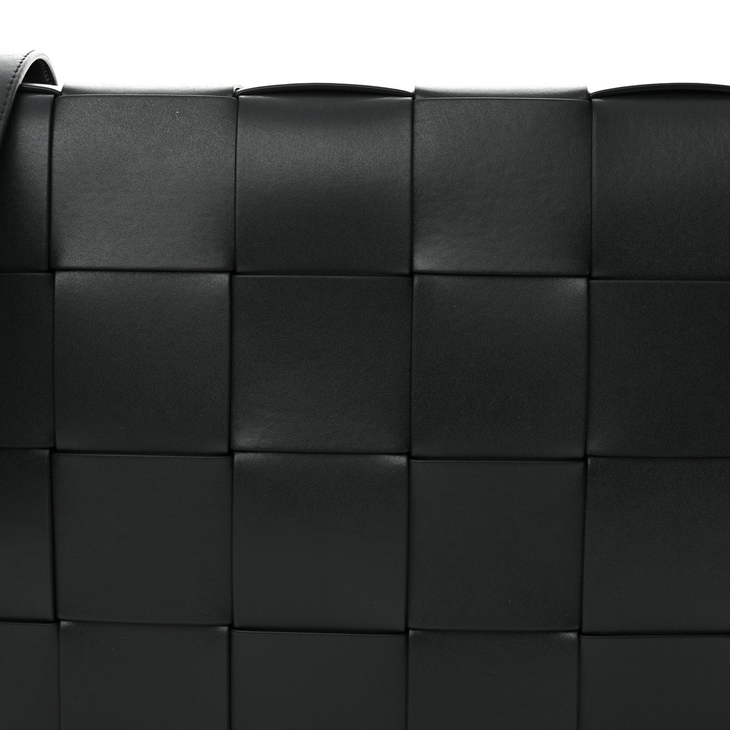 Calfskin Maxi Intreccio Cassette Bag Ardoise
