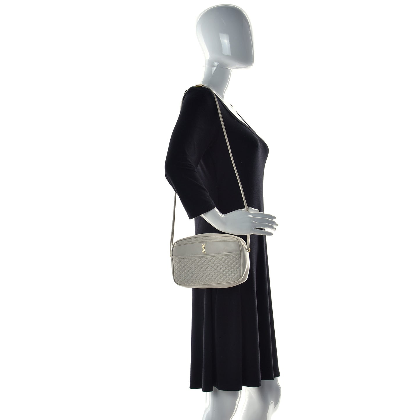 Lambskin Quilted Victoire Camera Bag Blanc Vintage