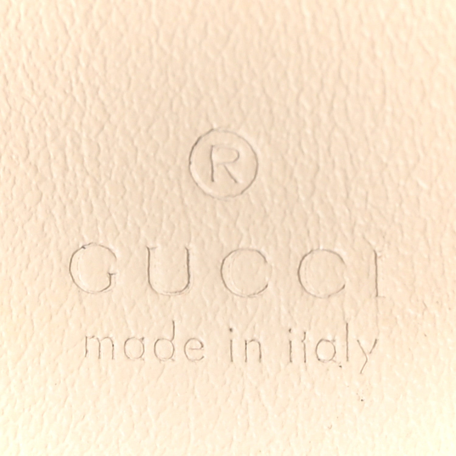 Gucci Calfskin Matelasse Mini GG Marmont 2.0 Bucket Bag White 6 of 9