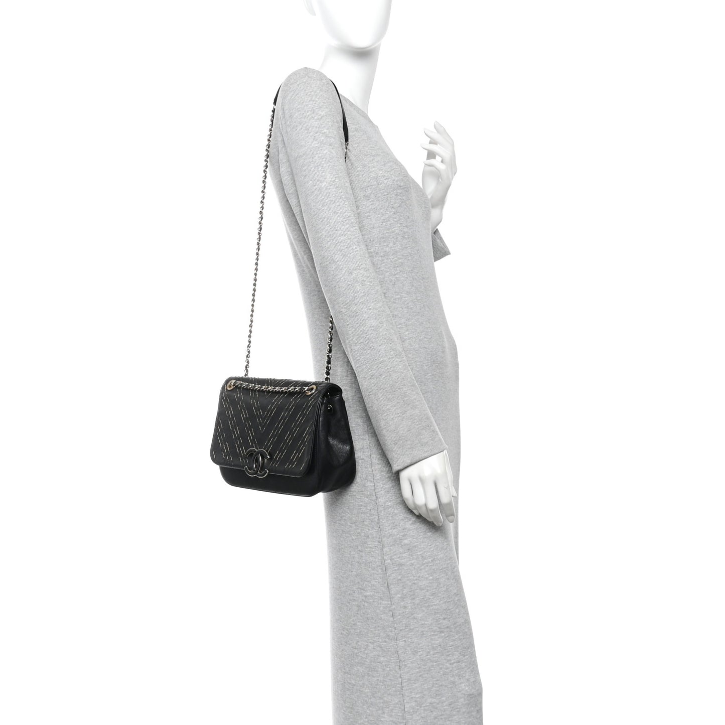Sheepskin Chain CC Subtle Flap Black