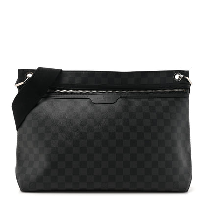 Louis Vuitton Damier Graphite Hunter Messenger 1 of 11
